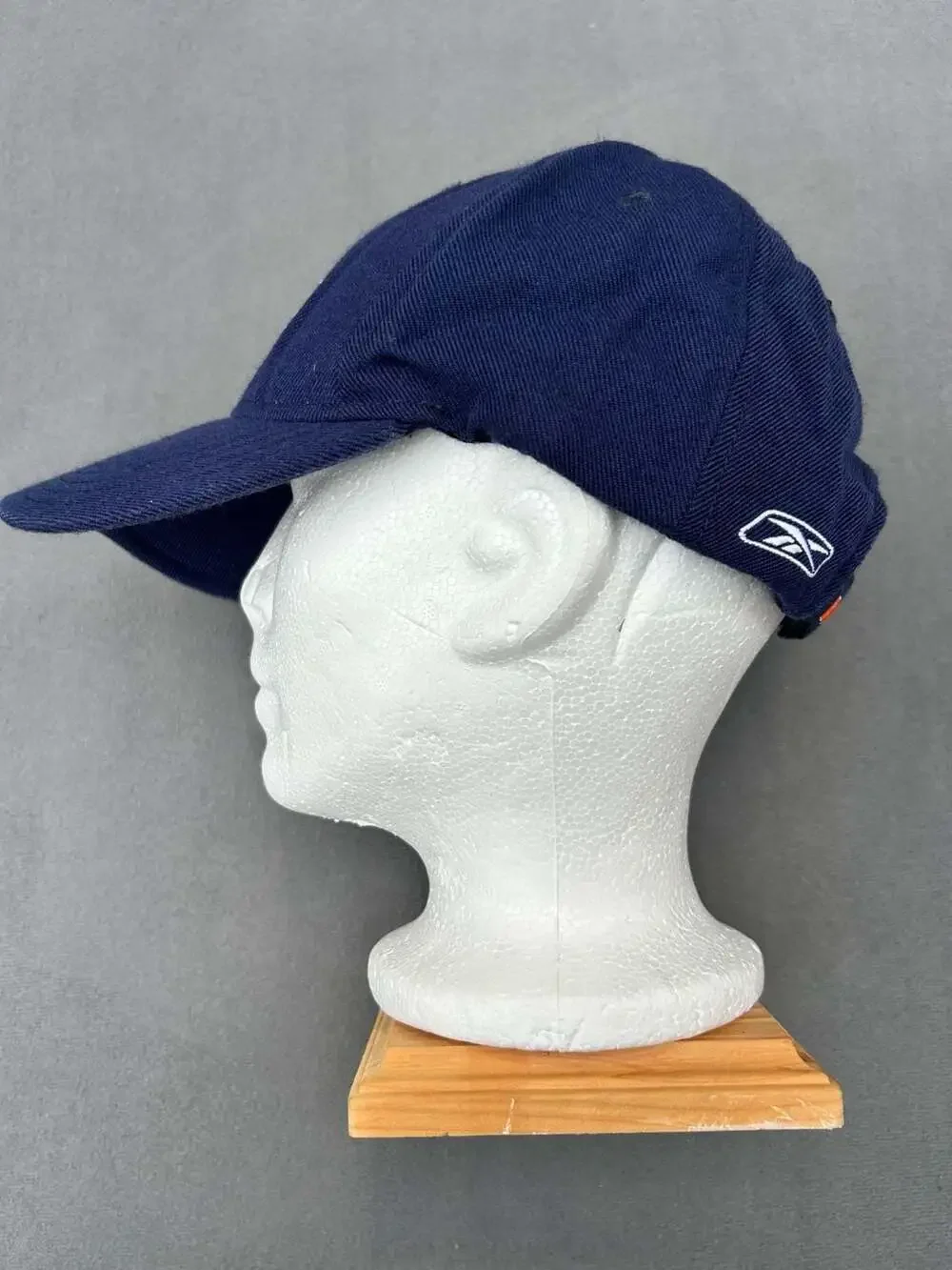 Reebok NFL Denver Broncos Authentic Sideline Navy Blue Adjustable Hat Cap
